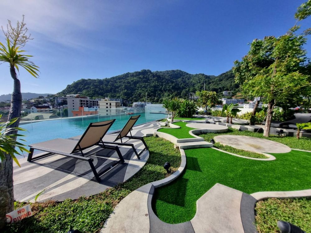 Journeyhub Phuket Patong (ex. Oakwood Hotel Journeyhub Phuket) 4*