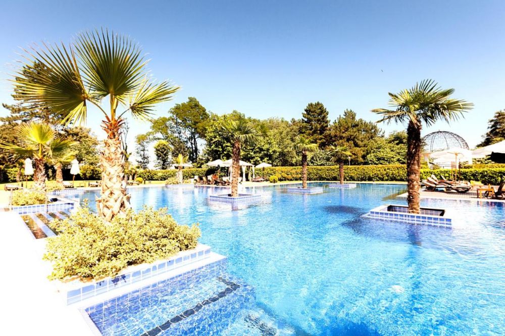 Primorets Grand Hotel & Spa 5*