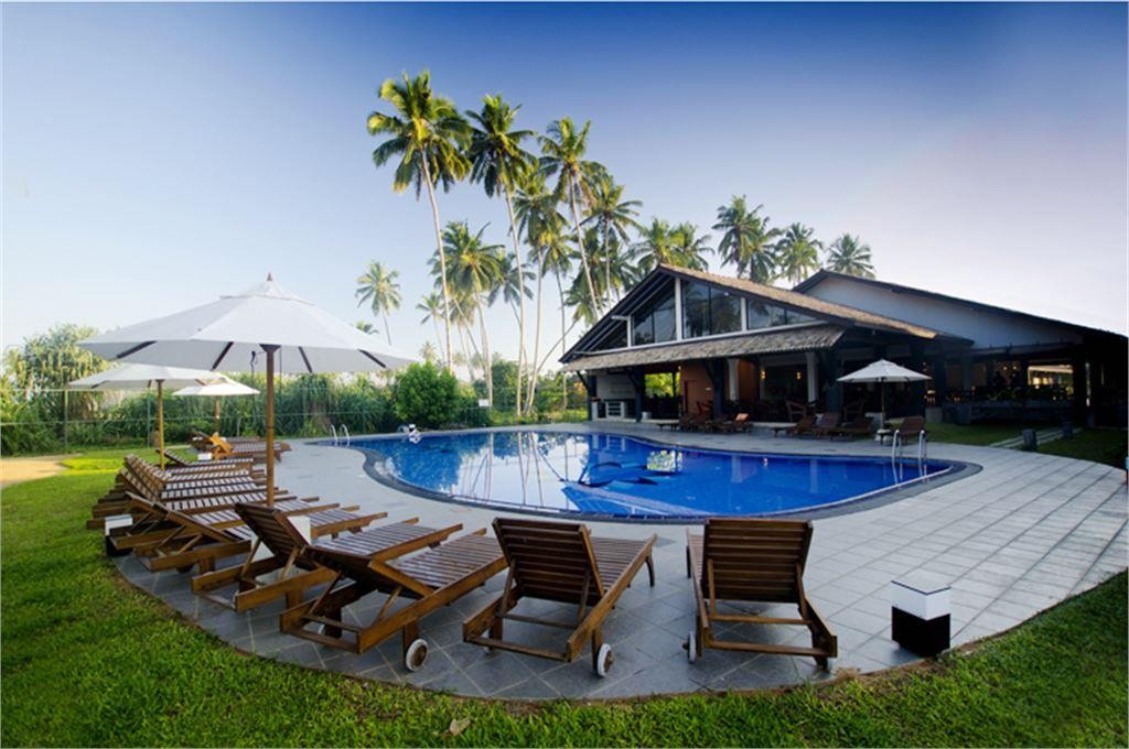 Kamili Beach Villa 4*