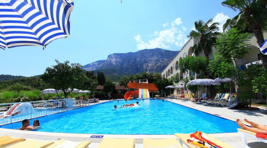 Hotel Golden Sun 3*