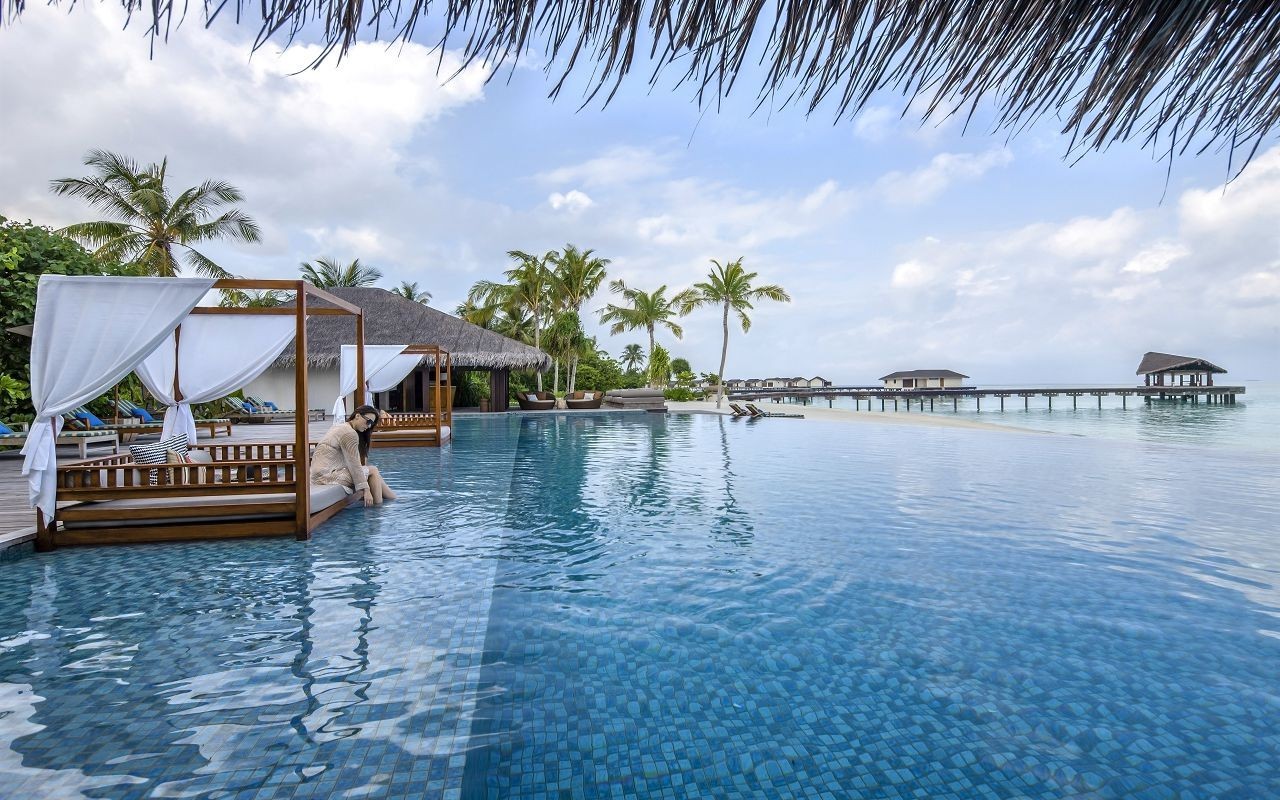 The Residence Maldives at Falhumaafushi 5*