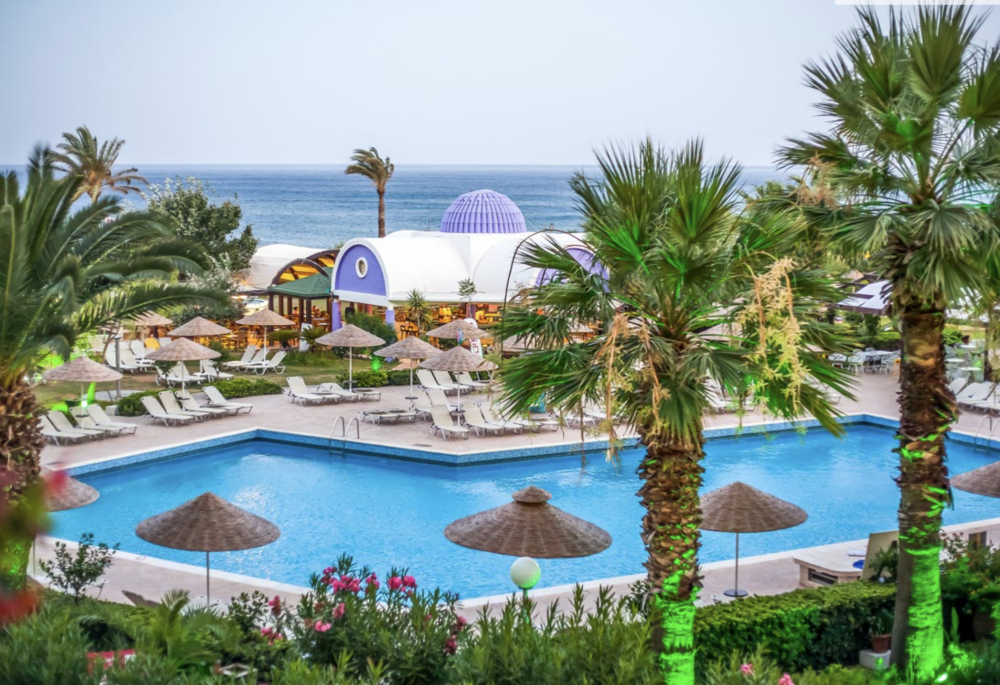 Pegasos Beach Hotel 4*