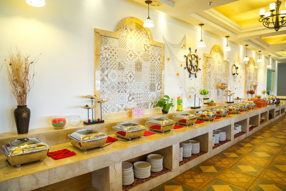 Sanya Yuhuayuan Seaview Hotel 4*