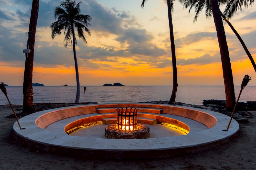 Vignette Collection Dinso Resort & Villas Phuket (ex. Dinso Resort & Villas) 5*