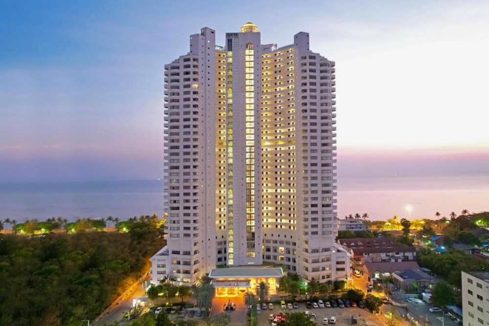 D Varee Jomtien Beach 4*