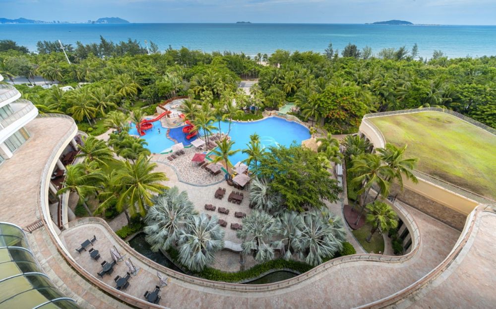 Grand Soluxe Hotel & Resort Sanya 5*