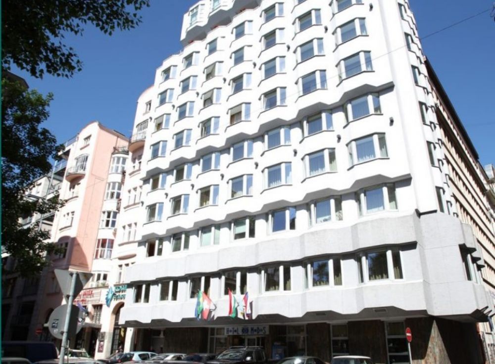 Medosz Hotel 3*