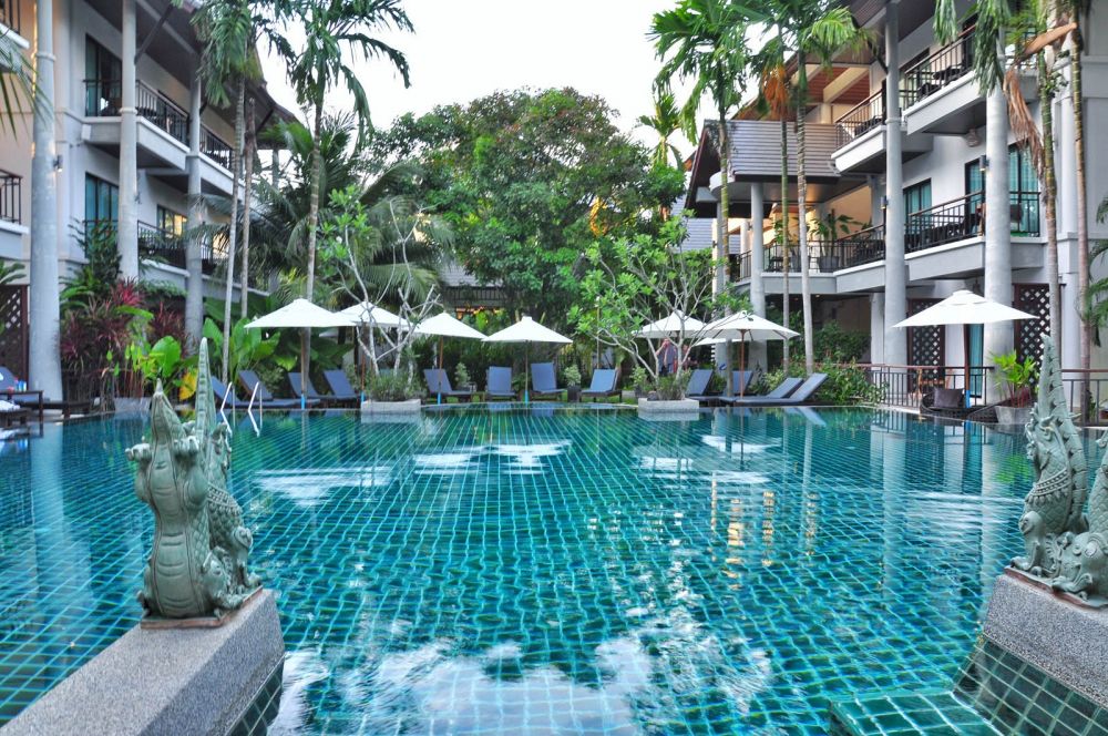 Navatara Phuket Resort 4*