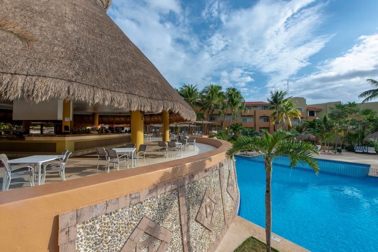 Viva Wyndham Azteca 4*