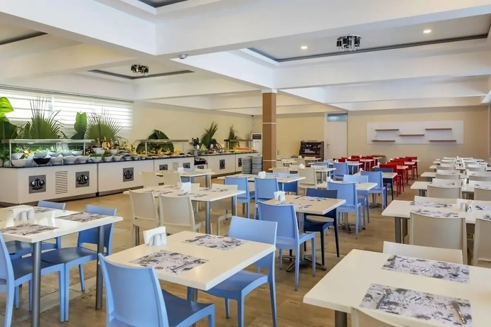 Marinez Hotel 4*