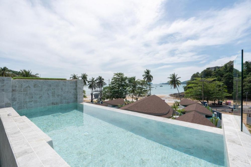 Panwaburi Beachfront Resort 4*