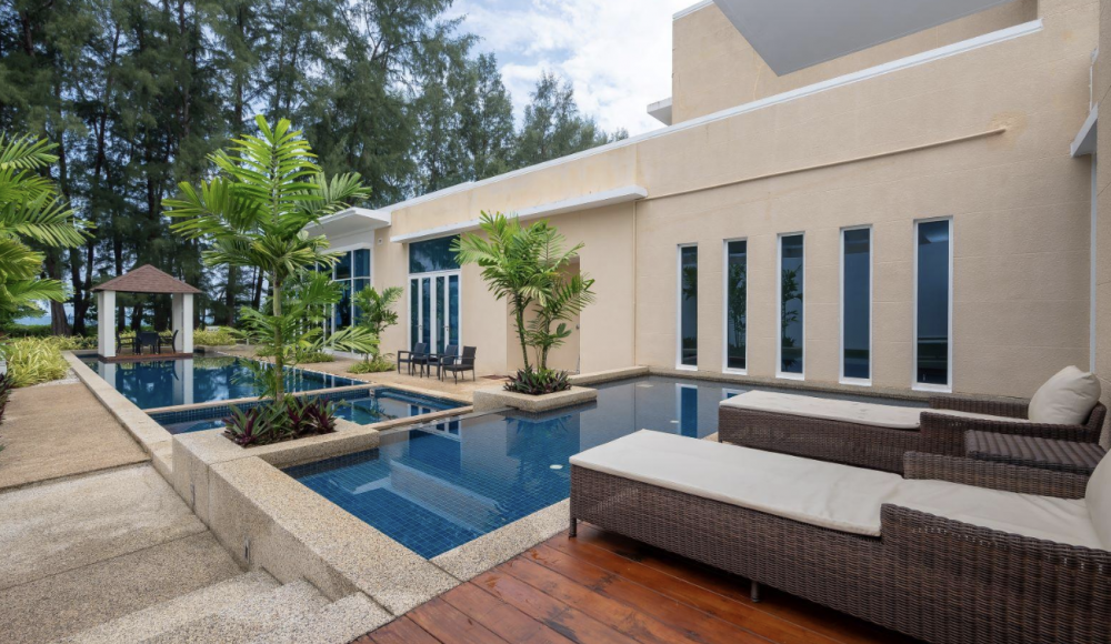 Andaman Pool Villas 