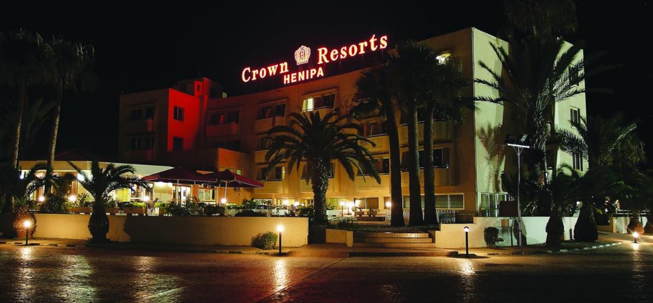 Crown Resorts Henipa 3*