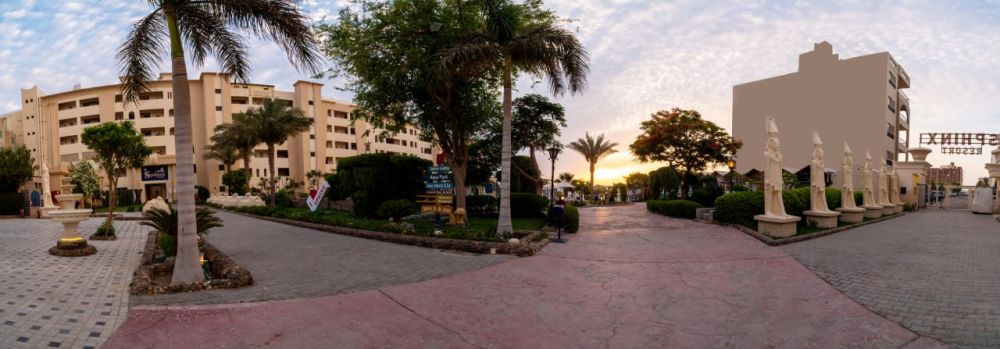 King Tut Aquapark Beach Resort 4*