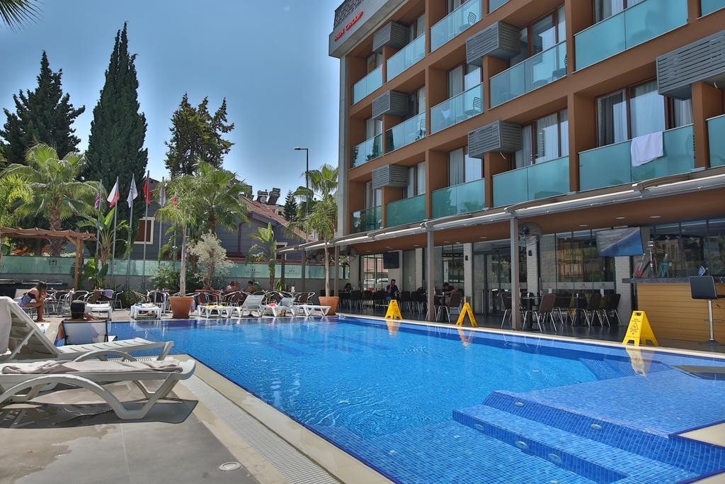 Laren Family Hotel & SPA 4*