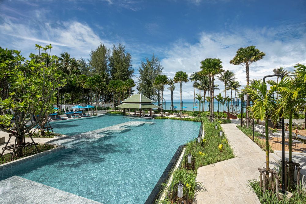 Grand Mercure Khao Lak Bangsak 5*