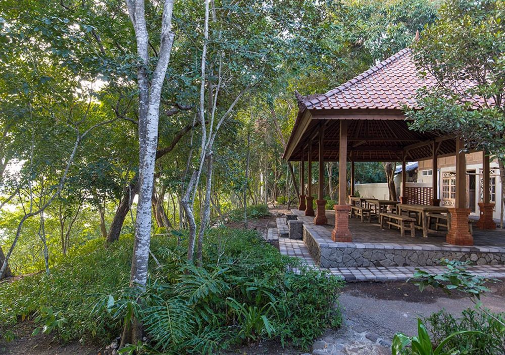 Menjangan Ecolodge 3*