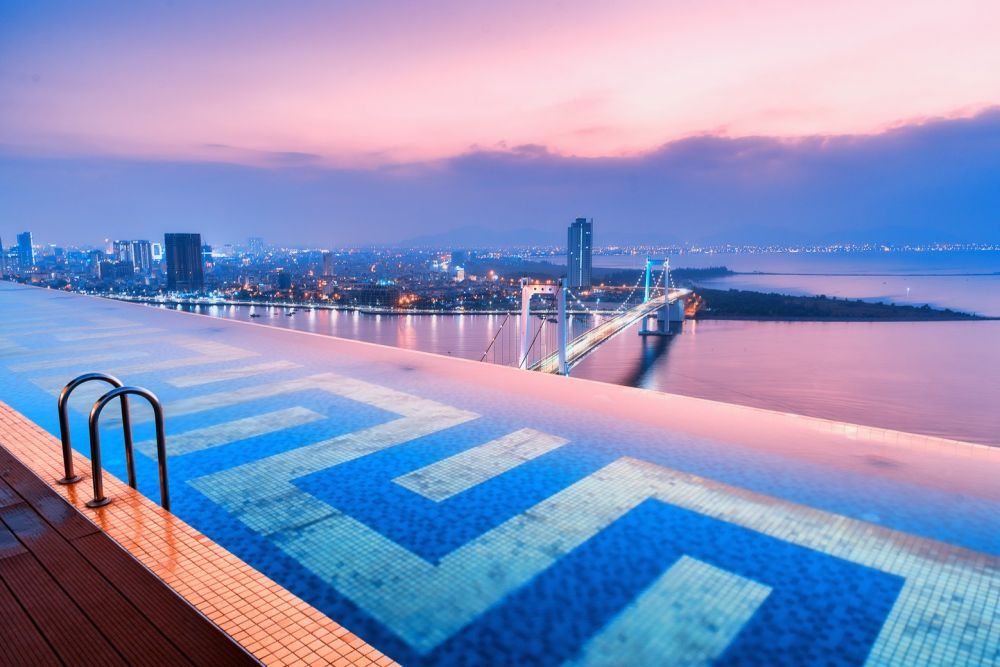 Wyndham Danang Golden Bay 5*