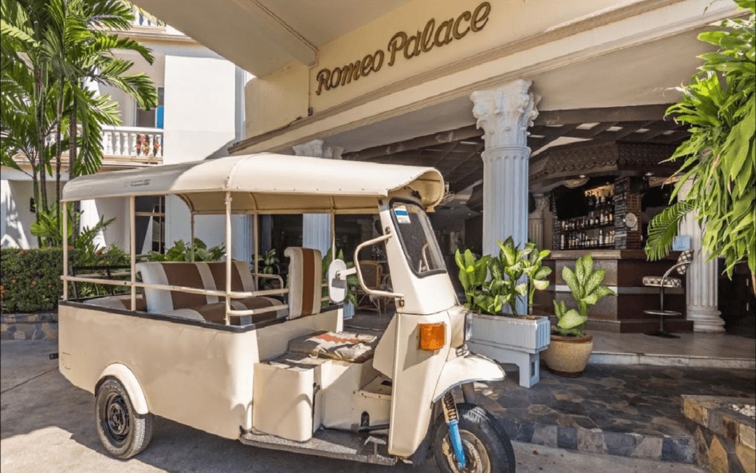 The Romeo Palace Hotel 3*