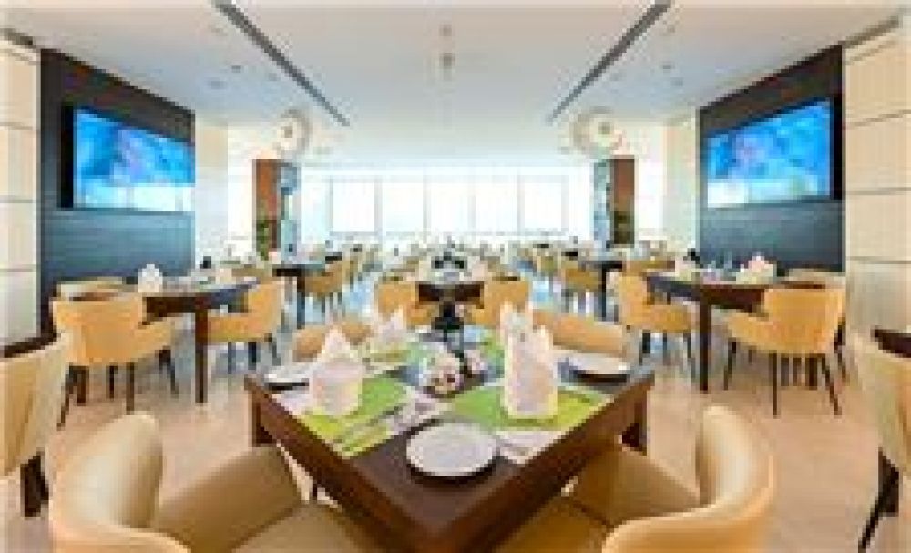 Ramada Encore Doha 5*