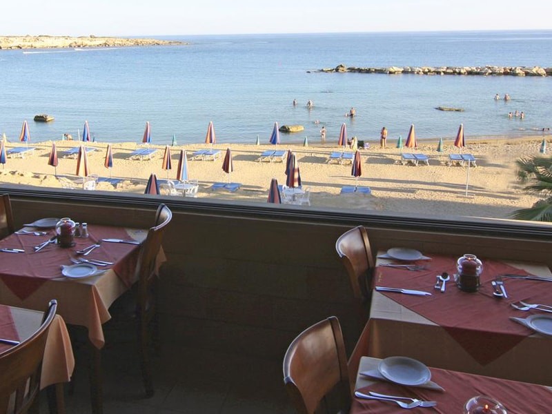 Corallia Beach Hotel Apartments 3*