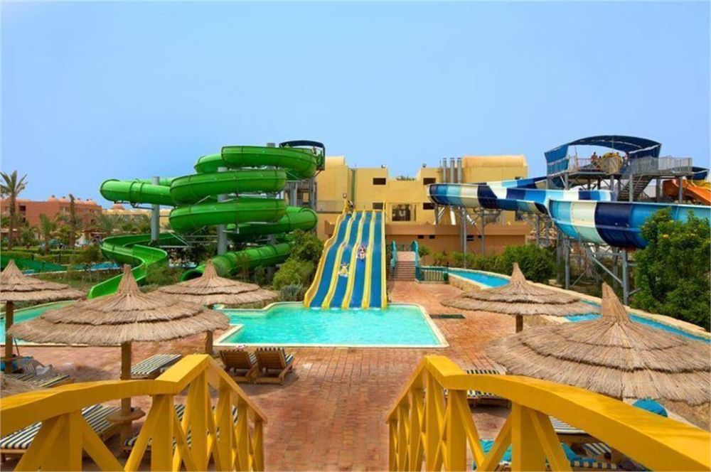 Titanic Beach Resort & Aquapark 5*