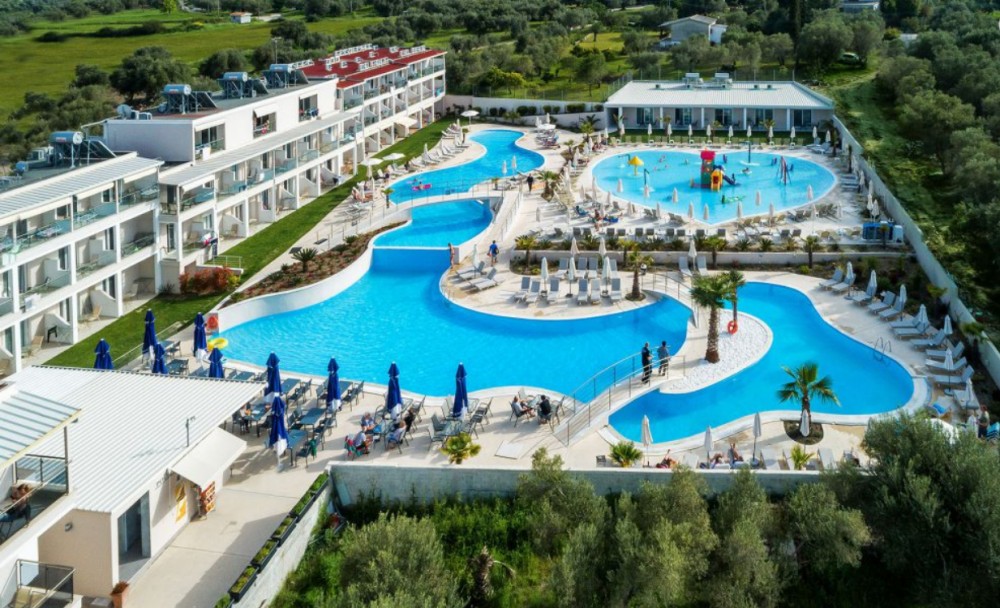 Anna Hotel Pefkochori 3*