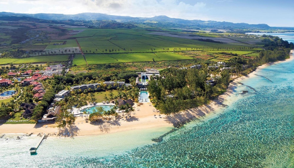 Outrigger Mauritius Beach Resort 5*