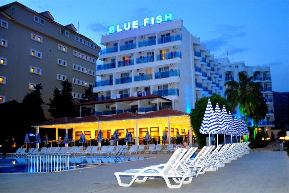 Blue Fish Hotel 4*