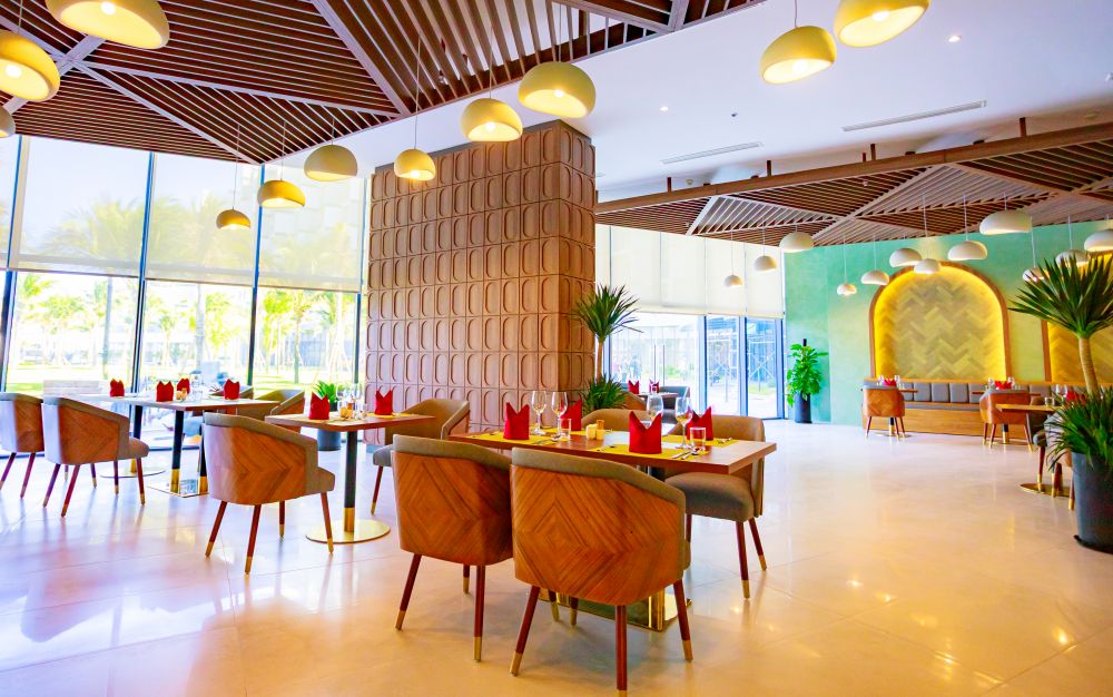 Lugano Hotel & Resort Cam Rahn 5*