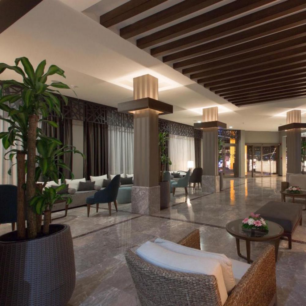 Paloma Marina Suites 4*
