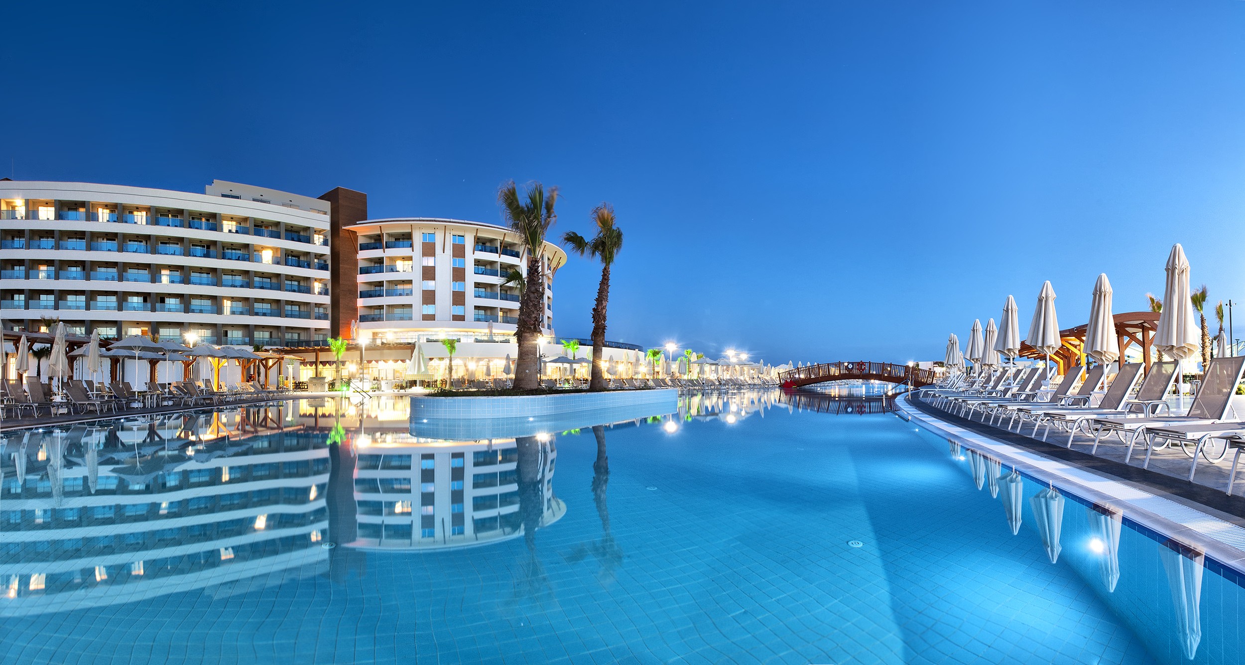 Aquasis Deluxe Resort & Spa 5*