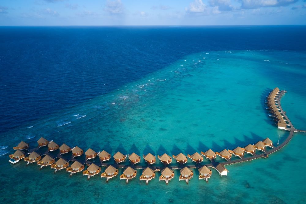 Mercure Maldives Kooddoo 4*