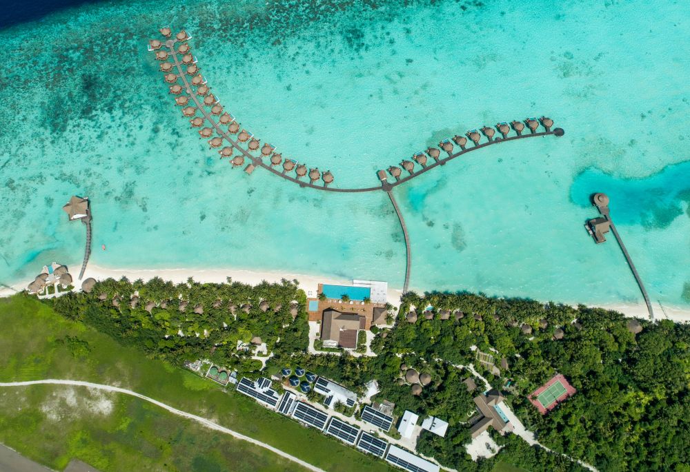 Mercure Maldives Kooddoo 4*