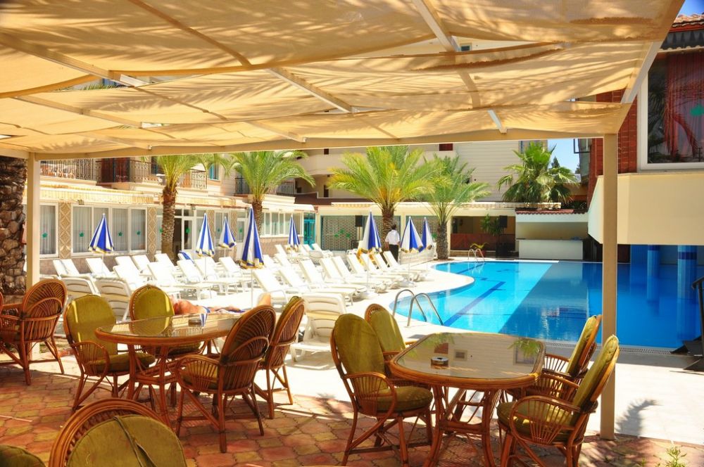Cinar Family Suite Hotel 4*