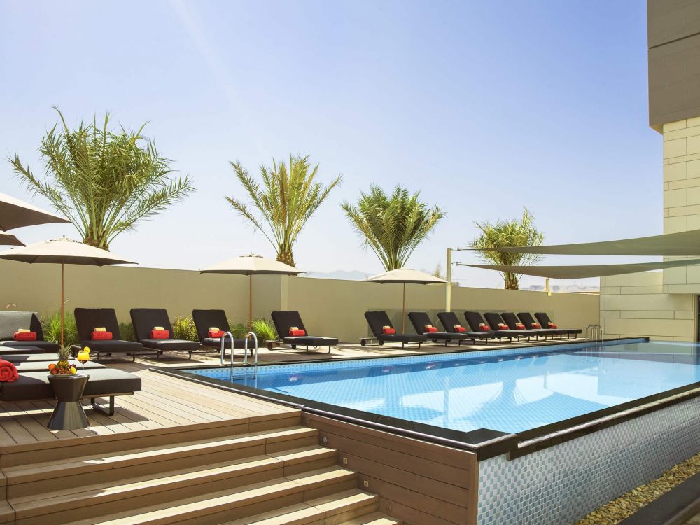 Novotel Muscat Airport 4*