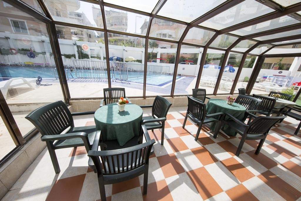 Tuntas Suites Altinkum 3*