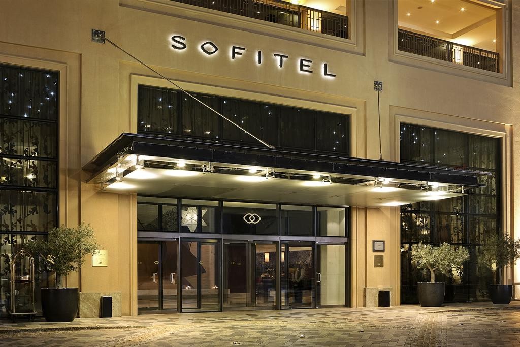 Sofitel Dubai Jumeirah Beach 5*