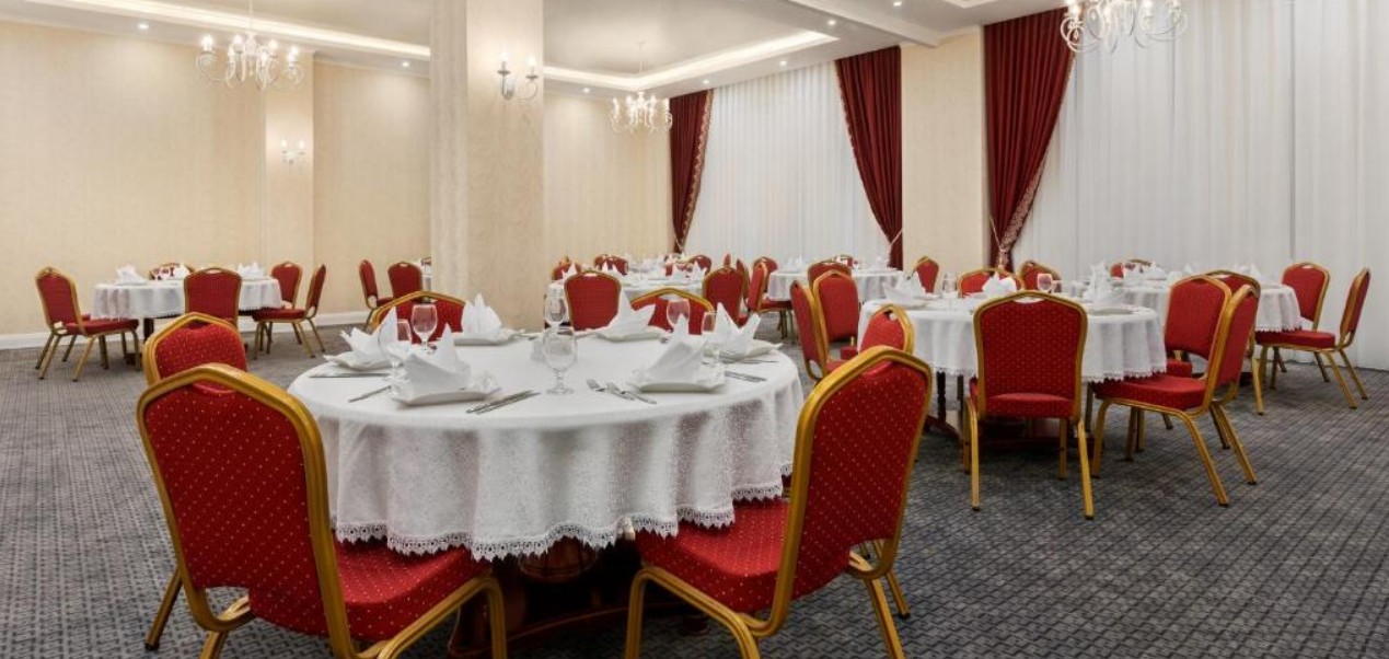 Ramada by Wyndham Shymkent 5*