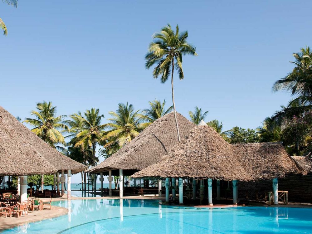 Neptune Village Beach Resort & SPA 4*