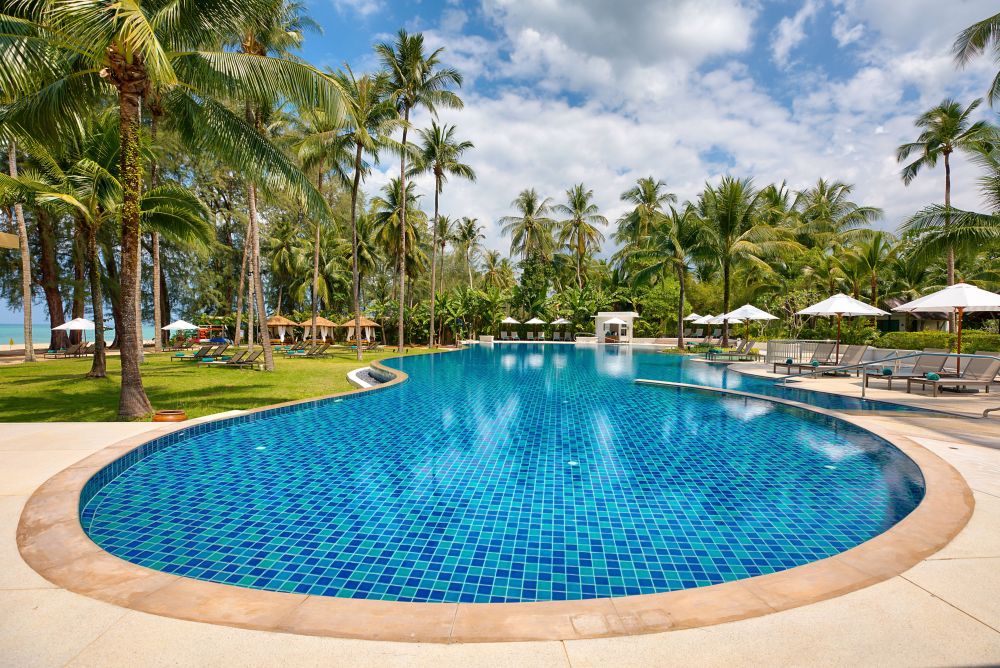 Outrigger Khao Lak Beach Resort (ex. Manathai Khao Lak) 5*