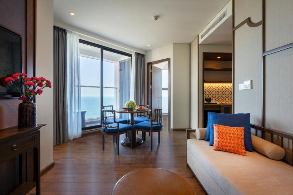 Superior Family Suite, Mandala Cham Bay Mui Ne 5*