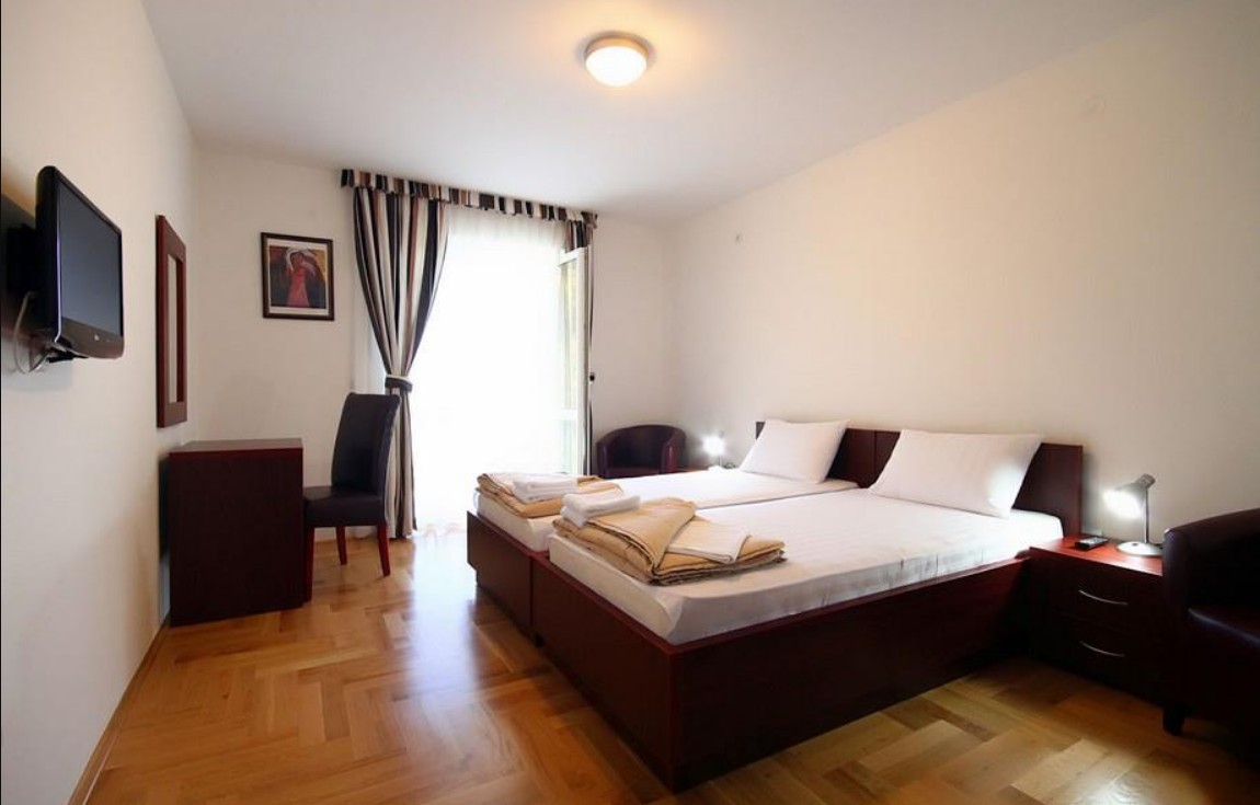 Apartment Lux, Sara Lux 4*