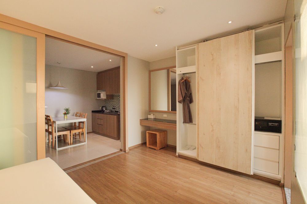 Junior Suite, Brighton Bangkok Hotel 4*