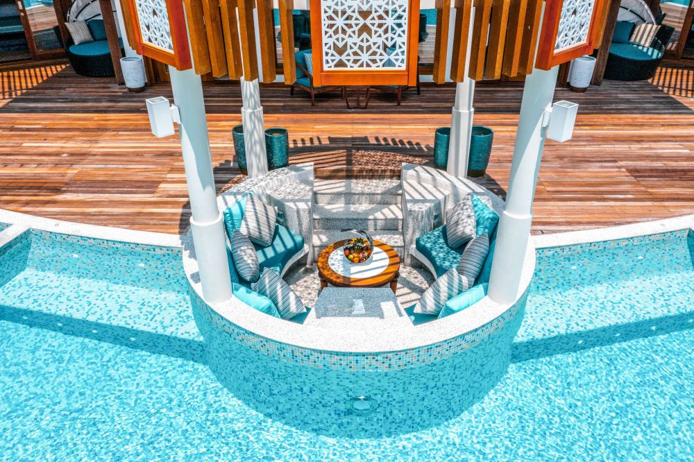 Grand Beach Residence with Sunrise Pool, Hideaway Beach Resort Maldives 5*