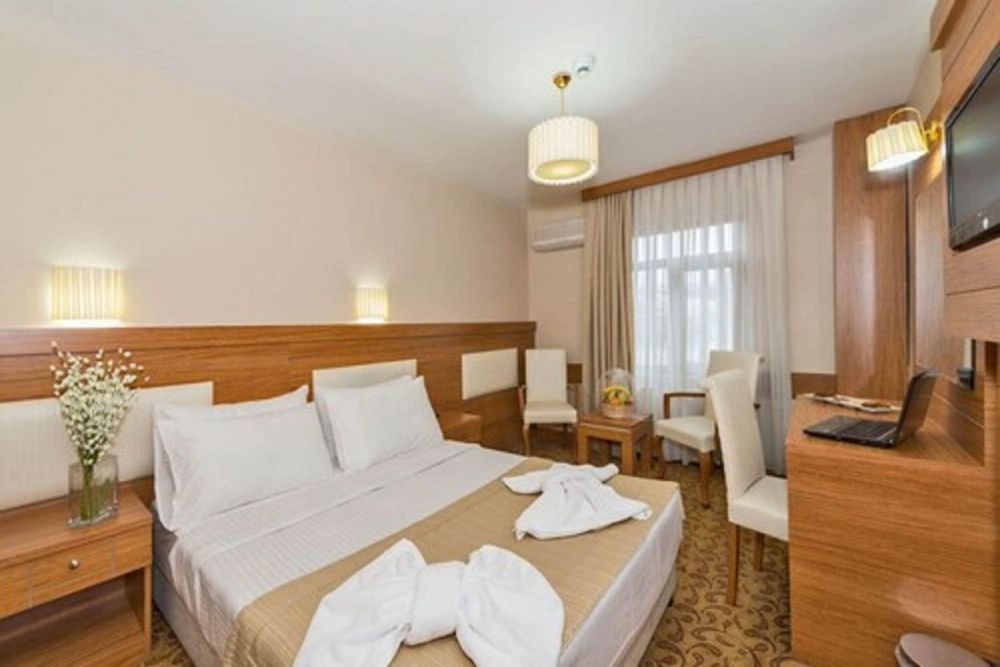 Standard, Selenay Hotel 3*