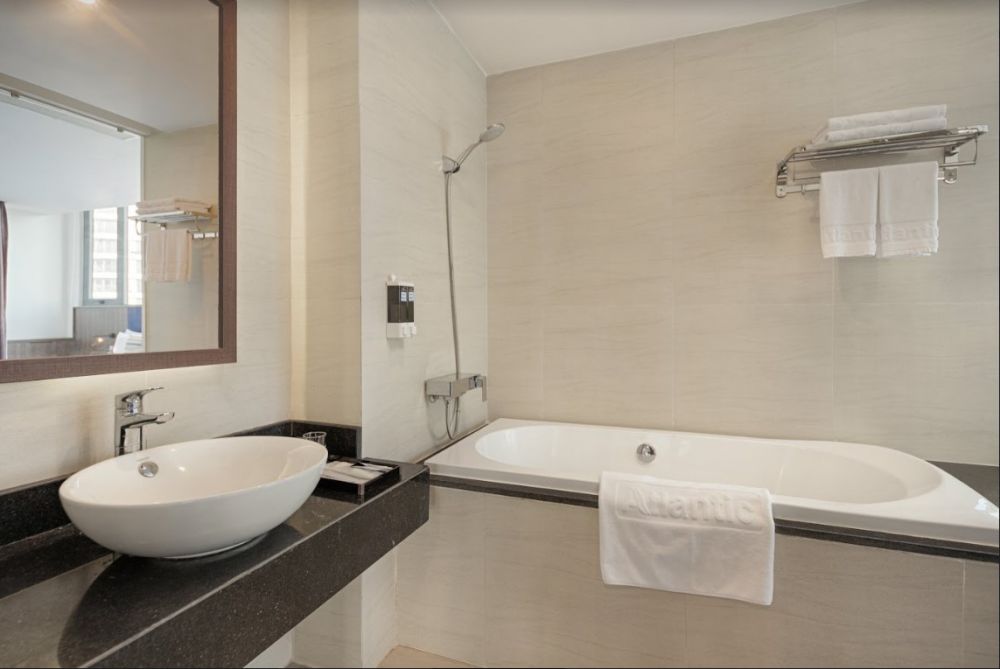 Executive CV/SV with Balcony, Atlantic Nha Trang Hotel 4*