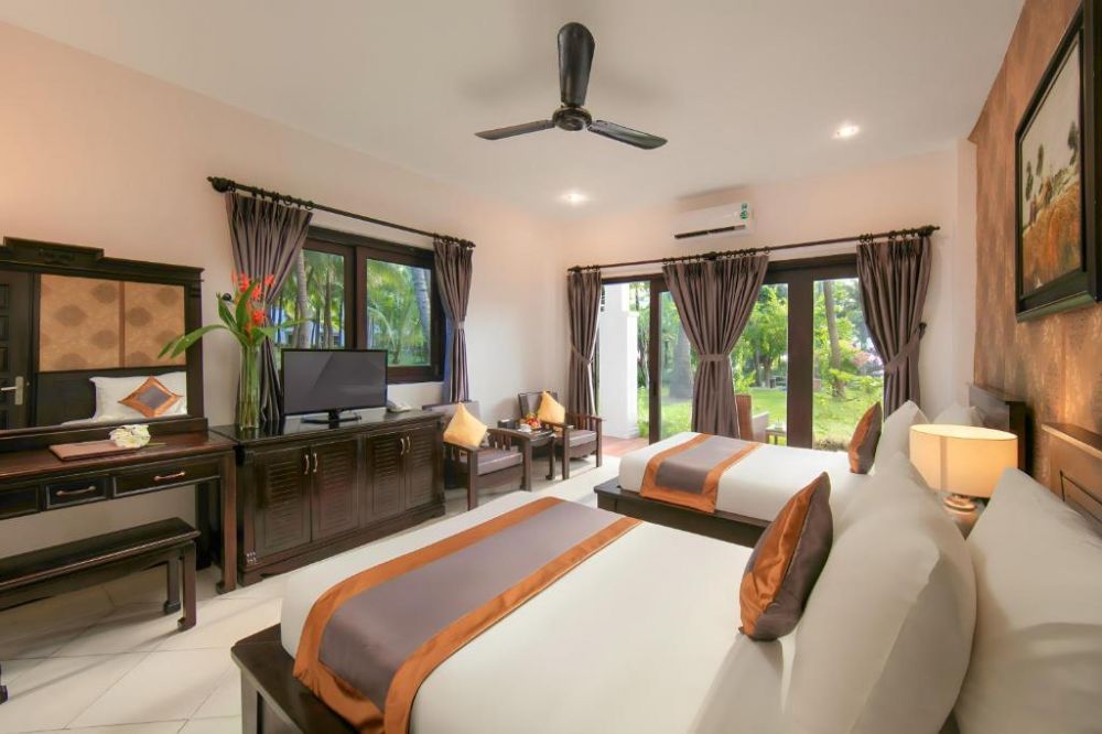 Superior Garden View, Sea Lion Beach Resort & Spa 4*