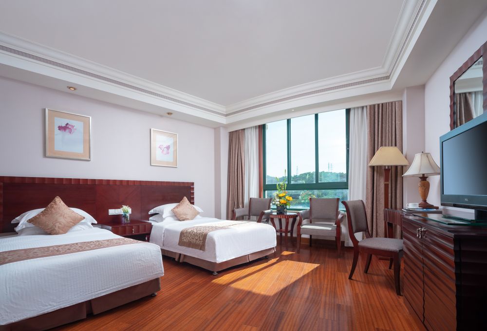 Deluxe courtyard room, Baohong Hotel 4*