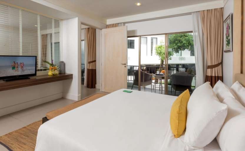 Suite Room, Sawaddi Patong Resort & Spa By Tolani 4*